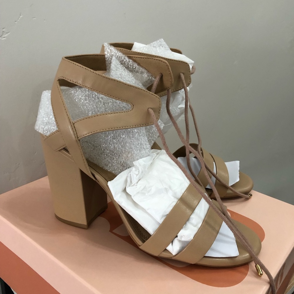 NIB After Hours Heels (Gianni Bini)